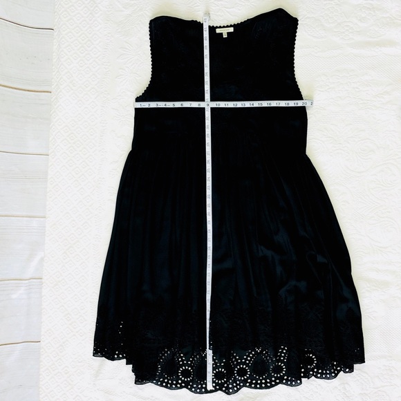 Boho Max Studio eyelet hem dress - Picture 6 of 8